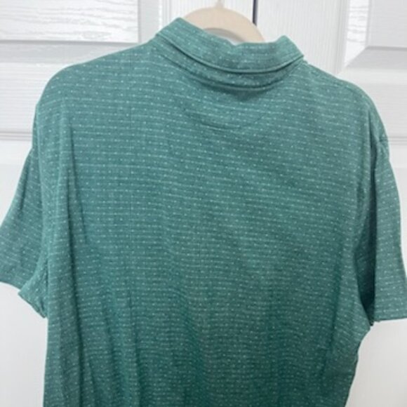 Banana Republic cotton polo:  green w/ muted design, great cond. & barely worn - Picture 3 of 4